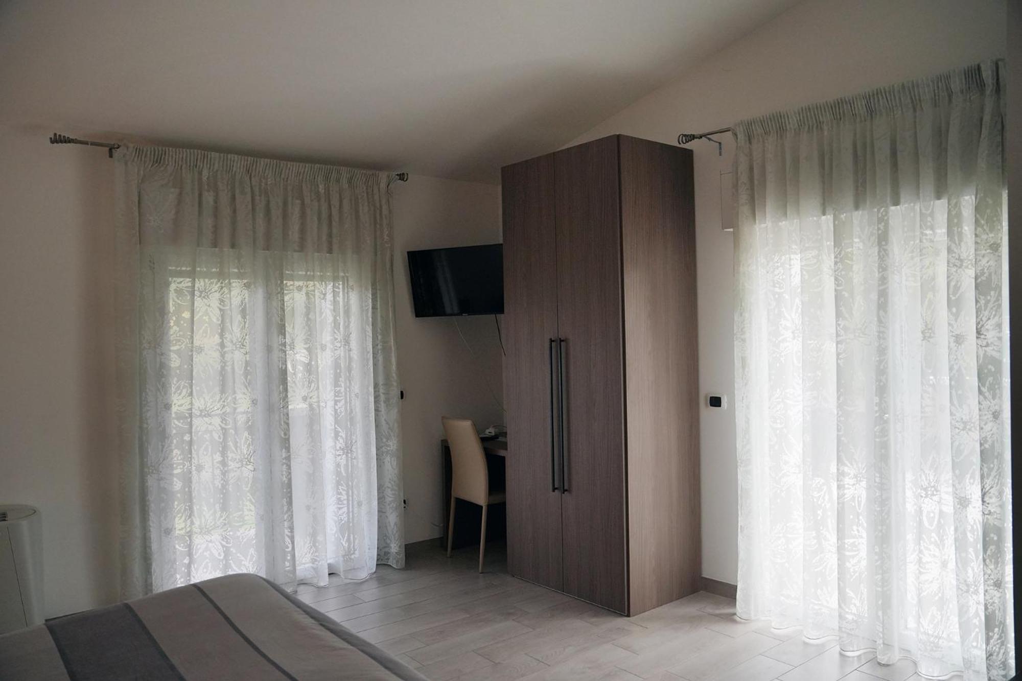 B&B Arco Dei Sogni Celano Ngoại thất bức ảnh