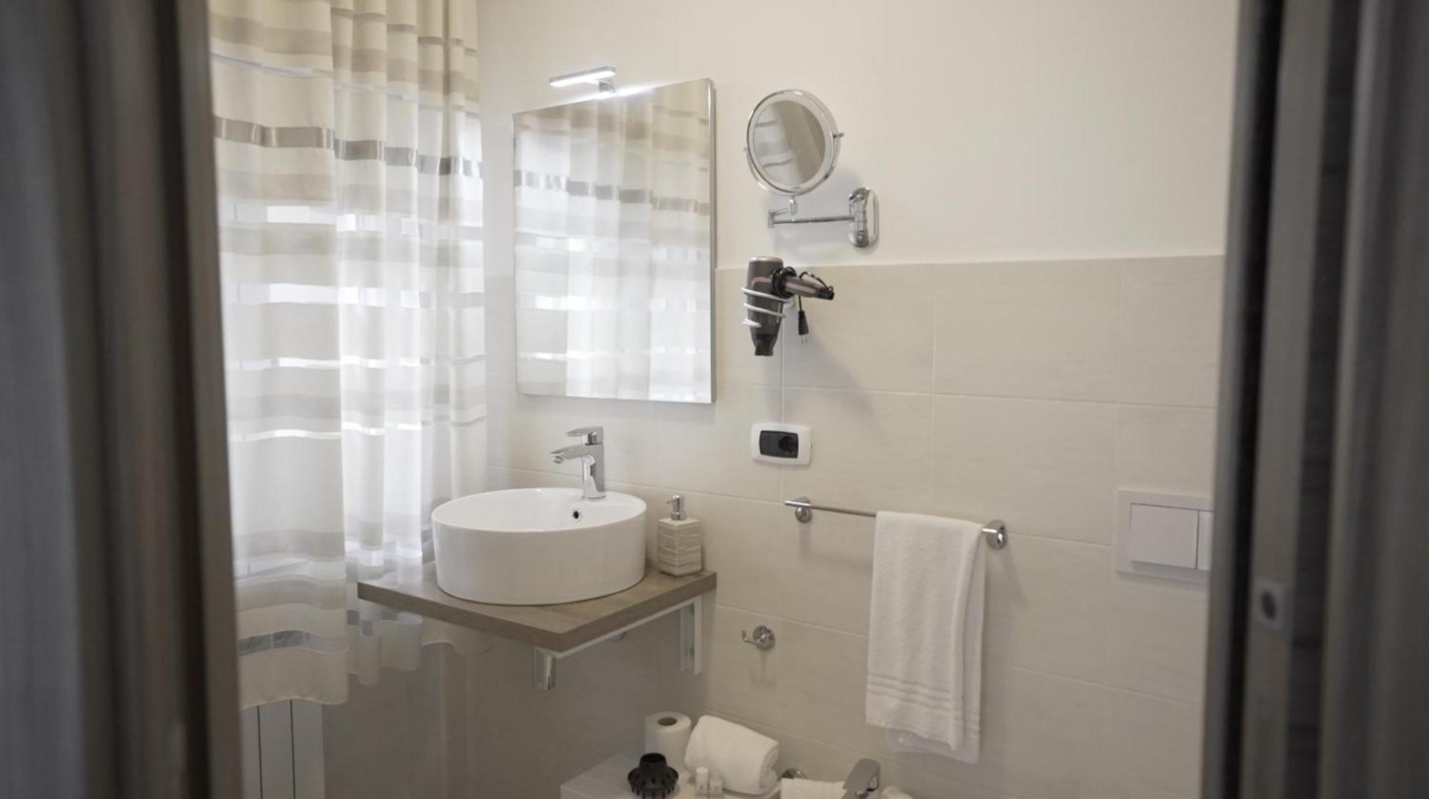 B&B Arco Dei Sogni Celano Ngoại thất bức ảnh