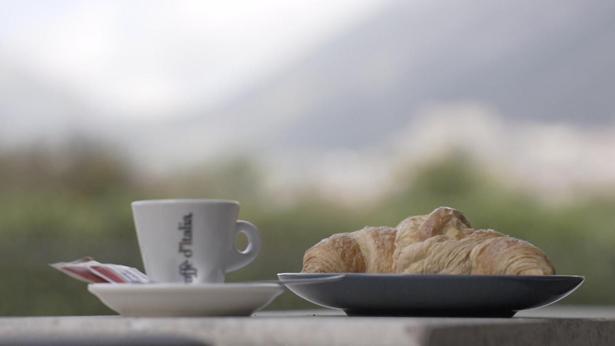 B&B Arco Dei Sogni Celano Ngoại thất bức ảnh